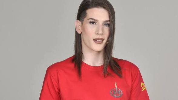 Odette (Oto Vans)